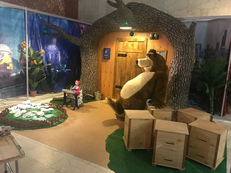 Восковые мультгерои